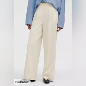 Lululemon Daydrift High-Rise Wide-Leg Trouser
Regular